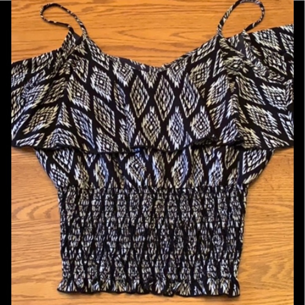 Top black/white spaghetti strap draped elas waist